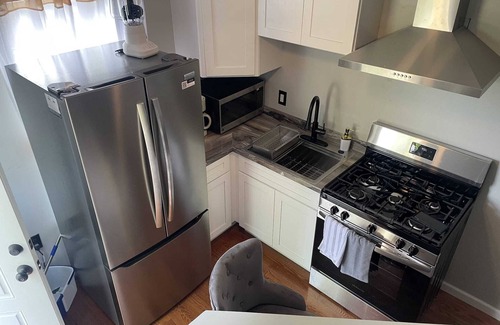 Orchard Park House | Charming 1-bedroom house in fabulous Hamburg