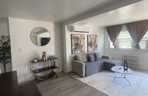 Queens House | Charming 1-bedroom house close to JFK