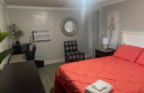 Westgate Hotel | Charming 1 Bedroom/1 bath hotel room
