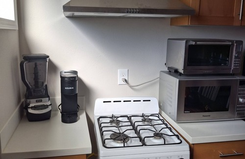 Walnut Valley Apartment | Charming 1-bedroom apartment with AC, WiFi in West Covina