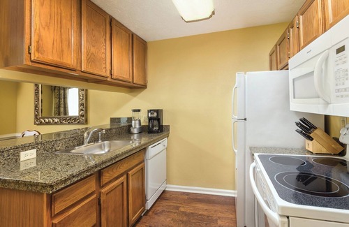 Williamsburg Condo | Charming 1-bedroom condo in fabulous Williamsburg, VA