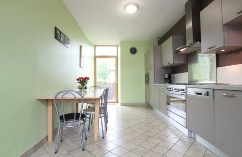 La Ronde-Haye Cottage | Charming 12-Person Cottage with Garden, BBQ, and Modern Amenities in Quiet Village Location
