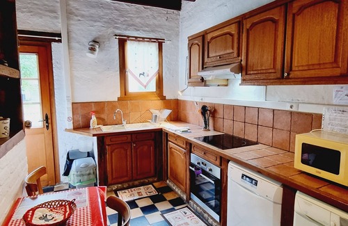Quaedypre Cottage | Charming 18th Century Farmhouse: Spacious, Baby-Friendly, Near Bergues & Dunkirk Beaches
