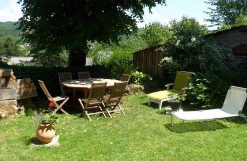 Aurec-sur-Loire Cottage | Charming 19th-Century Farmhouse near Loire Gorges, Cozy Interior, Baby Equipment, Optional Services