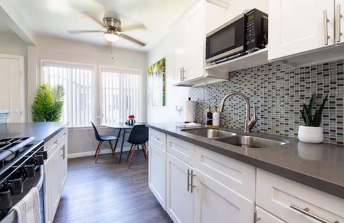 South Wrigley Apartment | Charming 1bed 1bath unit