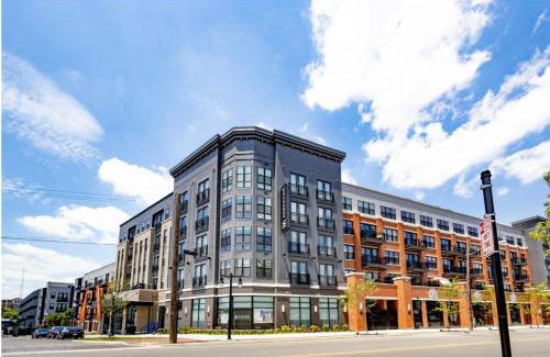 East Walnut HIlls Apartment | Charming 1BR 1BA Apartment Near Downtown Cincinnati