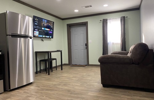 Morgan House | Charming 1BR House - 30 mins to Albany GA