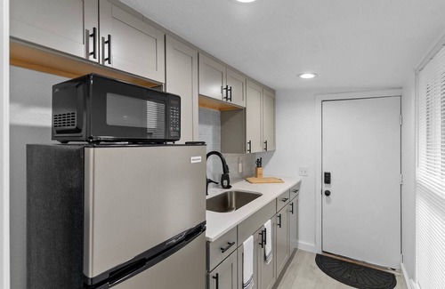 Lake Eola Heights House | Charming 1BR Near Downtown Pets + Convenience
