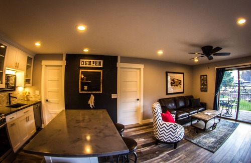Park City Condo | Charming 1BR Ski Getaway - Walk to Lifts - Canyons Village, Park City Resort