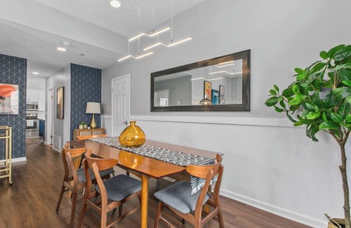 Rosedale Apartment | Charming 2 Bdrm Near KU! 17