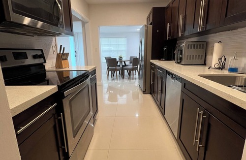 North Miami Beach House | Charming 2-bedroom house in fabulous North Miami Beach