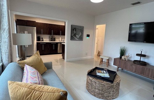 North Miami Beach House | Charming 2-bedroom house in fabulous North Miami Beach