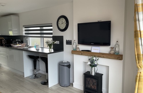 South Galson Cabin | Charming 2-Bed Cabin in Inverness, Scotland