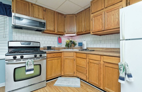 Sulphur Springs Bed & Breakfast | Charming 2-bedroom B&B with WiFi, AC in serene Sulphur Springs