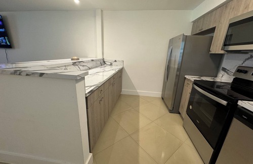Yacht Club House | Charming 2-bedroom apartment close to downtown Cape Coral beach