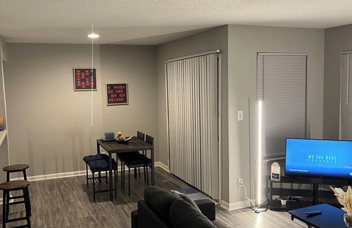 Greensboro Apartment | Charming 2-bedroom apartment with AC and WiFi in marvelous Greensboro