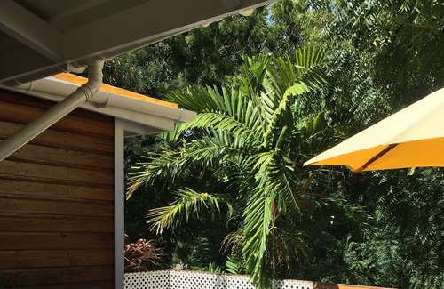 Dickenson Bay Cottage | Charming 2 bedroom, 2 bathroom cottage (Covid certified) near beautiful beach