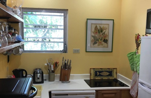 Dickenson Bay Cottage | Charming 2 bedroom, 2 bathroom cottage (Covid certified) near beautiful beach