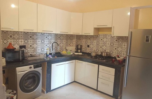 Hivernage Apartment | Charming 2-bedroom apartment in fabulous Marrakech with AC
