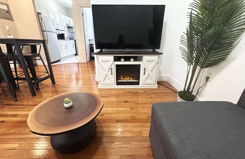 Ocean Hill Apartment | Charming 2-bedroom apartment in lovely Brooklyn, 20mins to Manhattan