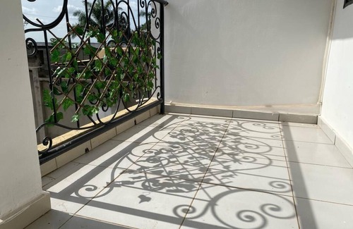 Yaounde House | Charming 2-bedroom apartment with WiFi, AC, Garden in Odza Borne 12, Yaounde