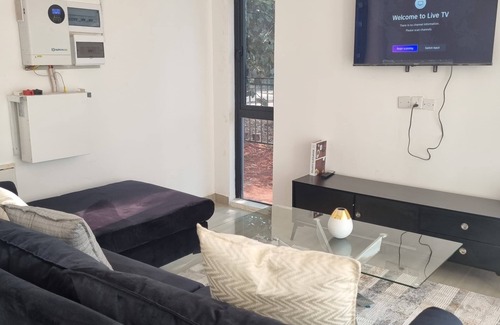 Lusaka Apartment | Charming 2-bedroom apartment with AC and WiFi in welcoming Lusaka 6