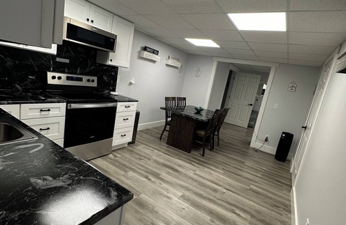Buford House | Charming 2-bedroom ,bathroom, full kitchen house with WiFi, AC in lovely Buford