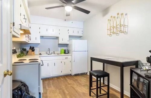 Music Row Apartment | Charming 2-bedroom Condo On Music Row