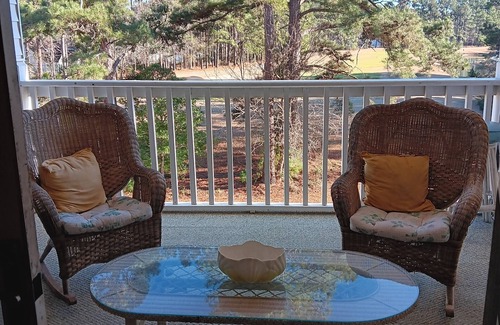 Colonial Charters Condo | Charming 2-bedroom condo with WiFi, AC in terrific Longs