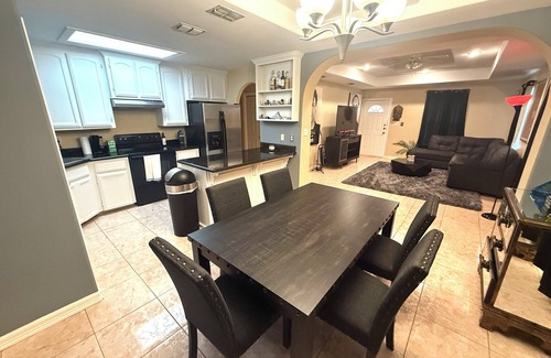Pharr Condo | Charming 2-bedroom condo in superb Pharr with AC, WiFi