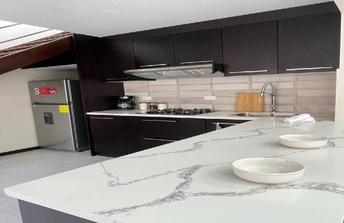 Cuenca Apartment | Charming 2-bedroom corp. apartment in enchanting Cuenca with WiFi CASA COLIBRI
