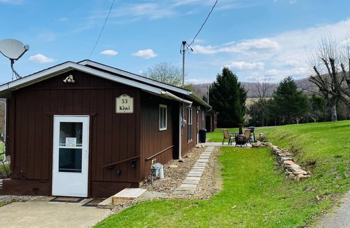 Force House | Charming 2 bedroom home in the heart of elk country.