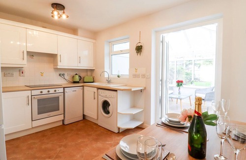 Tiptree House | Charming 2 bedroom home with hot tub, WIFI, parking