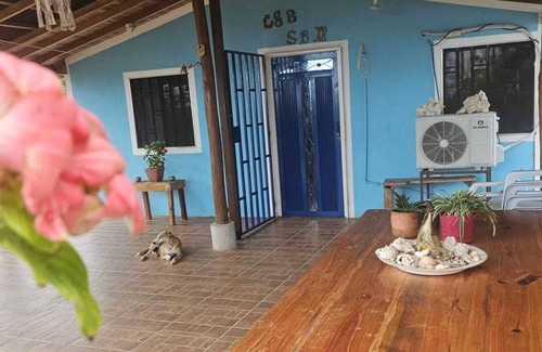 Dibulla House | Charming 2-bedroom house with WiFi, AC in Dibulla, ocean view.