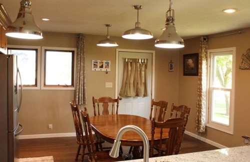 Buffalo County House | Charming 2-bedroom house near Amherst. Quick 20 minutes from Kearney.