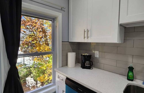 Teaneck House | Charming 2-bedroom house in Teaneck with AC, WiFi. Enjoy your stay