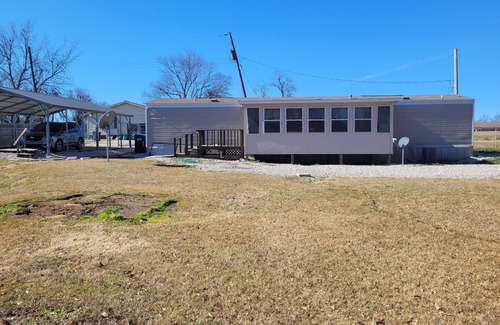 Eudora House | Charming 2-bedroom house with WiFi, AC in wonderful Eudora