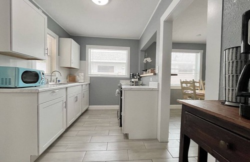 Tampa House | Charming 2 Bedroom Tampa Home!