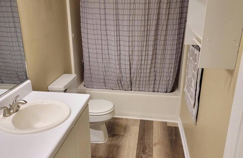 Harbison House | Charming 2-bedroom townhome close to Prisma Parkridge and State Forest