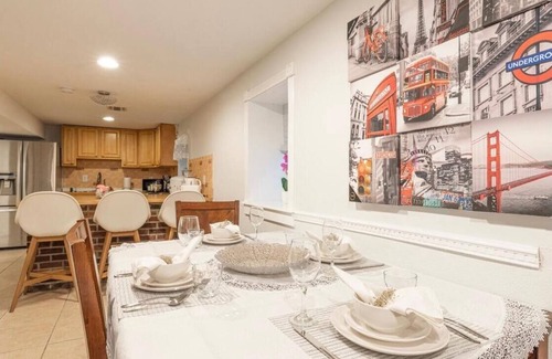 North Bergen Apartment | Charming 2-bedroom apartment in North Bergen with AC, WiFi