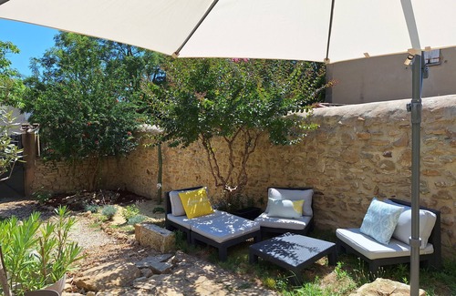 Barjac House | Charming 2-bedroom village house with garden