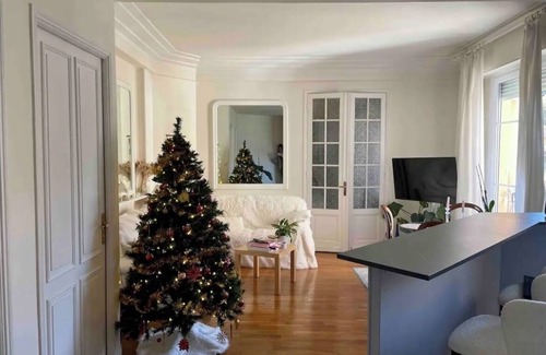Les Baumettes Apartment | Charming 2-room apartment near beach and town center