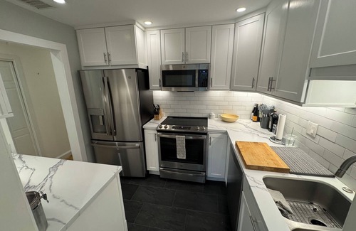 South End Condo | Charming 2bed/2bath condo on one of Boston's most desirable streets-Pet friendly