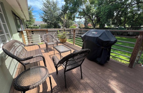 Winter Park House | Charming 2BR/2BA Winter Park Cottage, steps from Park Ave