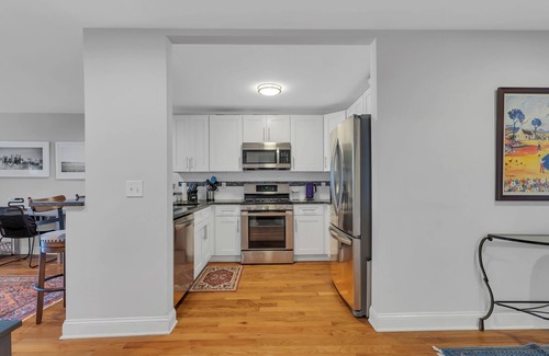 Sea Bright Apartment | Charming 2BR/2Bath ocean view apartment with parking in downtown Sea Bright