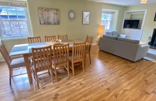 Carberry House | Charming 3/4 bedroom semi-detached cottage.