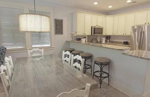 Windy Hill House | Charming 3-bedroom townhome with fitness room and AC in North Myrtle Beach