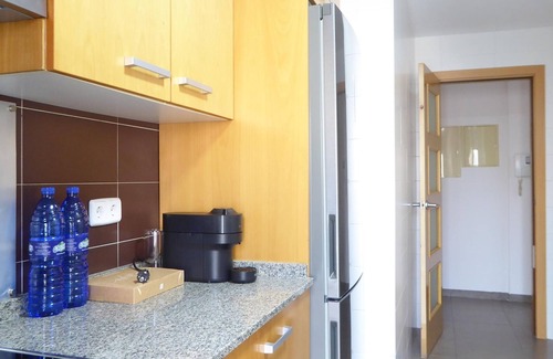 Port de Sagunt Apartment | Charming 3-Bedroom Apartment with WIFI, Near Puerto Beach, Valencia