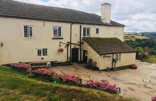 Exmoor National Park House | Charming 3-Bed House on Exmoor