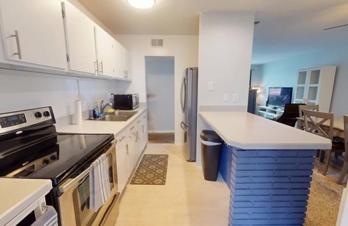 South Daytona House | Charming 3-bedroom house with WiFi and AC in sunny South Daytona